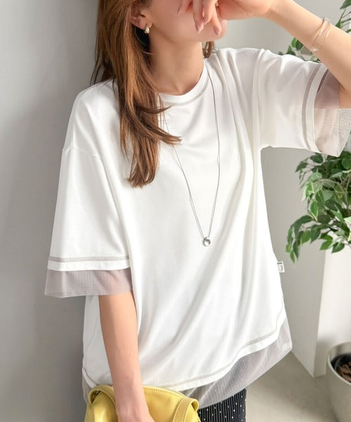 《JaVa ジャバコラボ》異素材ミックスで魅せる、大人のこなれ感。チュールドッキング配色ステッチトップス（半袖） jv1330094