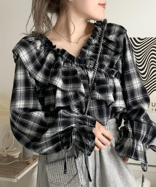 【mily bilet】全方位、上品シルエット。フリル使いオフショル２WAYキャンディースリーブブラウス mi1139047