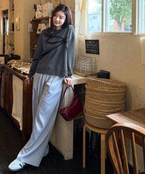 【mily bilet】ゆるっと可愛げ、ふわっと存在感。リボンフェザーコード刺繍ニット（長袖） mi1029130