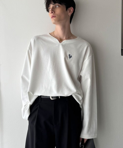 【Classical Origin】「着心地と、上質感と。」Soft Ponte V-Neck T-Shirt／ポンチ素材Vネック胸刺繍Tシャツ（長袖） co1150049