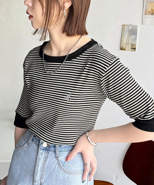 大人可愛いの新定番。袖リンガーボートネック胸刺繍ボーダーTシャツ（半袖） ce1260419