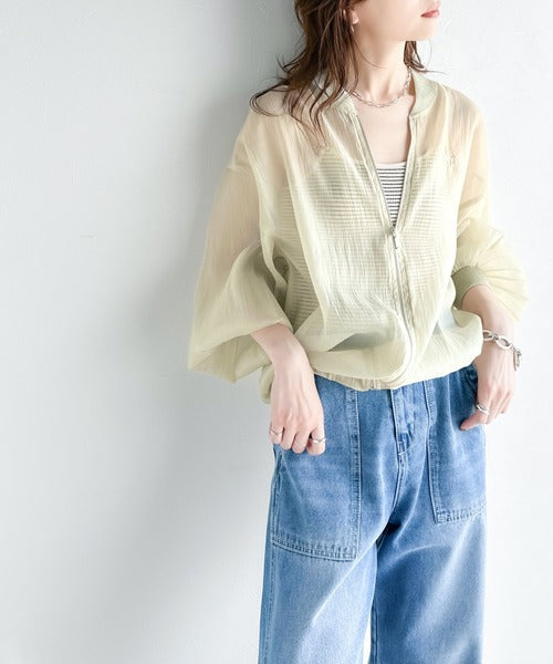 スタイリングの鮮度を高める。胸刺繍ラメ入りリブシアーブルゾン ce1010310