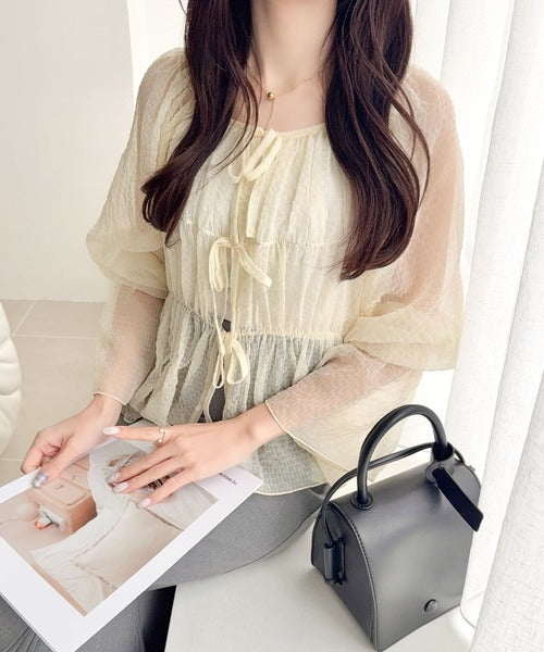 【mily bilet】1枚で2通り。透け感×チェックで、甘さをほどよく。前後2wayシアーチェックブラウス mi1359032