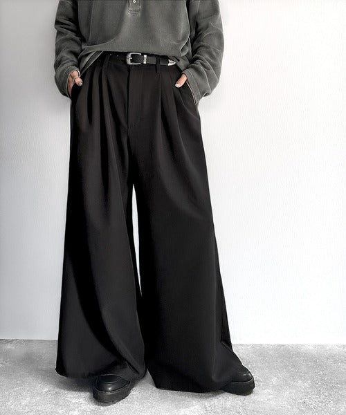 「美しさはタックから。」3タックY2Kスーパーワードスラックス／Three-Tuck Y2K Super Wide Trousers co1150005