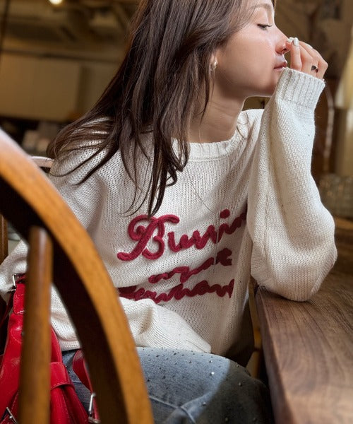【mily bilet】デイリースタイルを華やかに彩る。コード刺繍ネップニットプルオーバー mi1359018