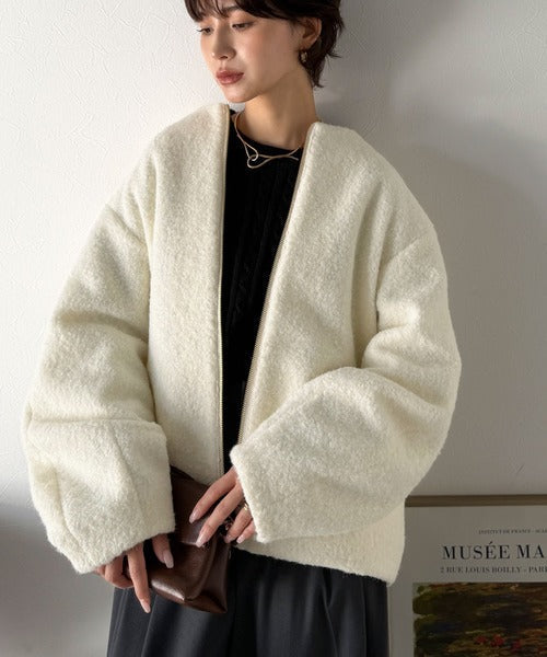 【Classical Evon】上品さと抜け感を兼ね備えた、大人のためのアウター。軽やかブークレノーカラージャケット ev1110138