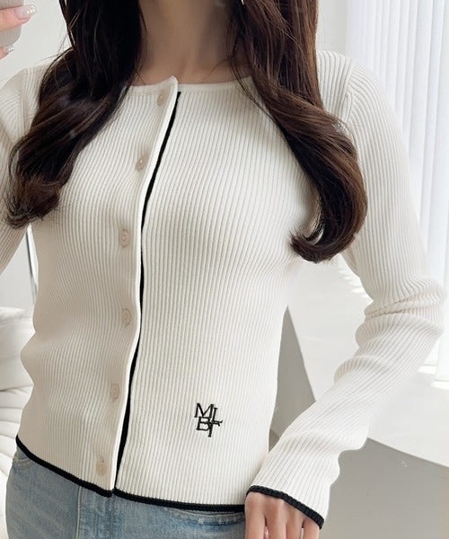 【mily bilet】女性らしさ漂う。裾配色ロゴ刺繍コンパクトニットカーディガン mi1259008