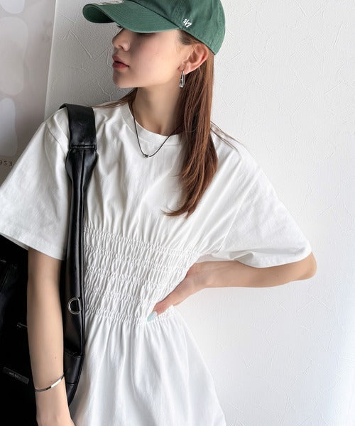 ふわっと広がるAラインで魅せる。シャーリングデザインTシャツ（半袖） ce1050298