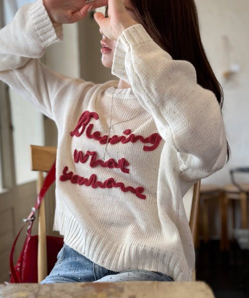 【mily bilet】デイリースタイルを華やかに彩る。コード刺繍ネップニットプルオーバー mi1359018