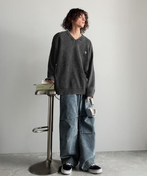 【Classical Origin】「自分ウケ最強。」綿100％刺繍入りピグメント加工Vネックセーター／Pigment-Dyed 100% Cotton Embroidered V-Neck Sweater co0780016