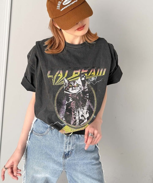 《JaVa ジャバコラボ》トレンド感のある猫モチーフ。綿100％ヴィンテージライクピグメントキャットプリントビッグTシャツ jv1029115