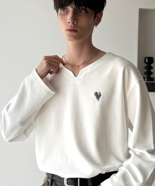 【Classical Origin】「着心地と、上質感と。」Soft Ponte V-Neck T-Shirt／ポンチ素材Vネック胸刺繍Tシャツ（長袖） co1150049