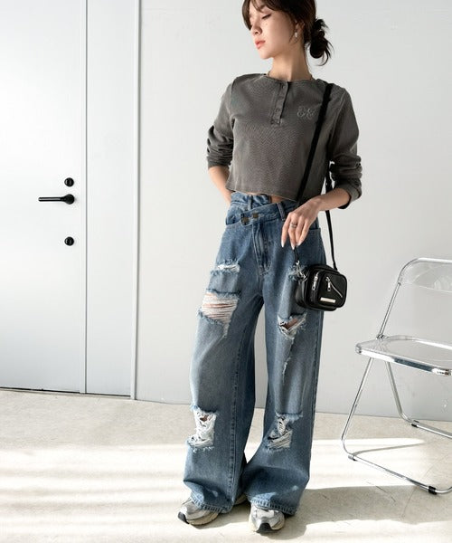【mily bilet】お洒落なサイズ感♪エナメルフェイクレザーデザインポケットミニショルダーバッグ(斜め掛け) mi1159043