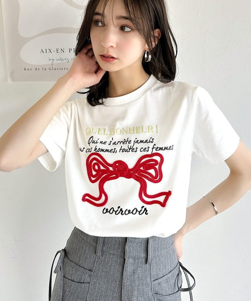 【mily bilet】華やか大人ガーリー。リボンコード刺繍プレートデザインTシャツ mi1329025
