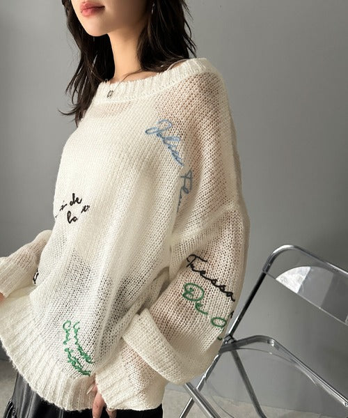 【mily bilet】女性らしさ滲み出る透け感が魅力。透かし編みランダム刺繍ルーズニット mi1029079
