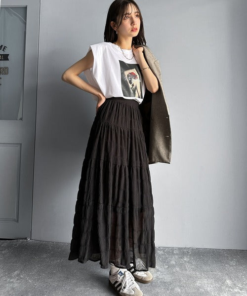 シンプルなのに着映える！お花フォトプリントシルケット加工フレンチスリーブTシャツ ce1020197