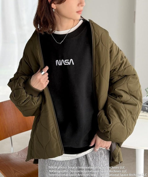 《JaVaジャバコラボ》数量限定！シンプル刺繍で着回し力抜群♪【NASAテーマ】フロントミニロゴ裏起毛スウェットトップス jv1330057