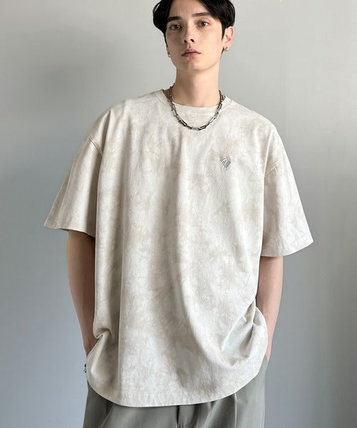 「視線を独り占め。」タイダイ染め刺繍入りオーバーサイズTシャツ／Tie-Dye Embroidered Oversize T-Shirt co1150031