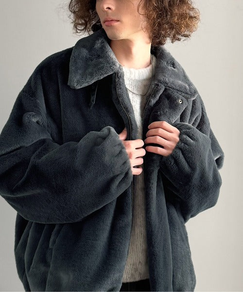 【Classical Origin】「3wayアレンジ可能。」ベルト襟フェイクファー素材ジャケット／Belted Collar Faux Fur Jacket co1150080