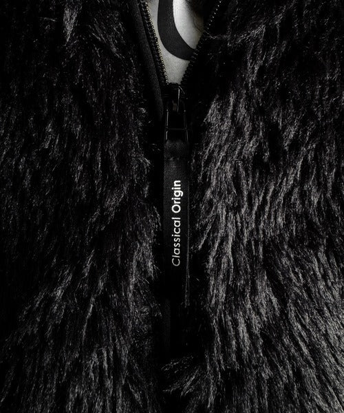 【Classical Origin】「一瞬で惹かれる。」シャギーファーショート裏配色ショートジャケット／Shaggy Faux Fur Short Jacket with Contrast Lining co1010037