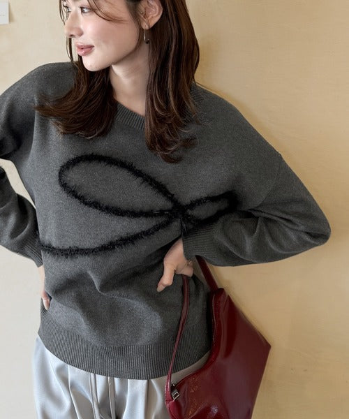 【mily bilet】ゆるっと可愛げ、ふわっと存在感。リボンフェザーコード刺繍ニット（長袖） mi1029130