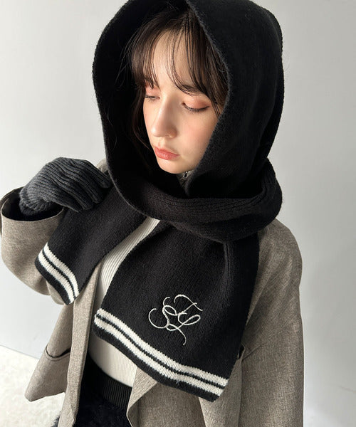 柔らか暖か。上品なロゴ刺繍入りラインニットマフラー（ストール） ce1010367