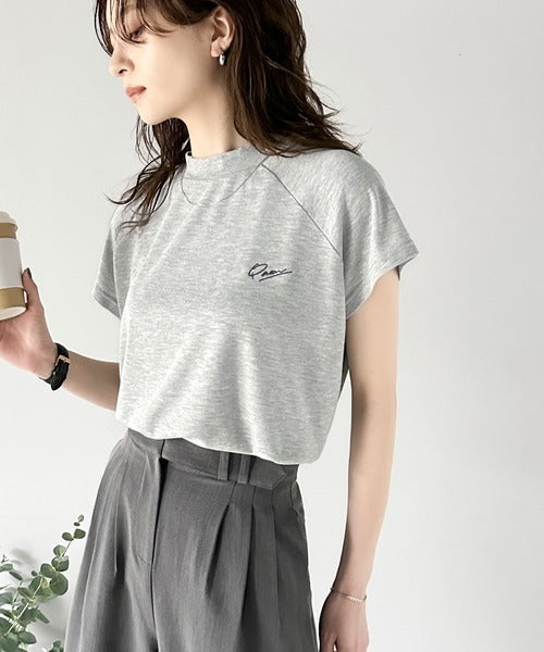 キレイめ大人のフレンチ袖。胸刺繍ラグランモックネックフレンチTシャツ ce1010311