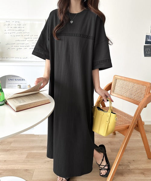 《JaVaジャバ コラボ》一枚で決まる抜け感シルエット。ハシゴレースオーバーサイズロングワンピース jv1050379