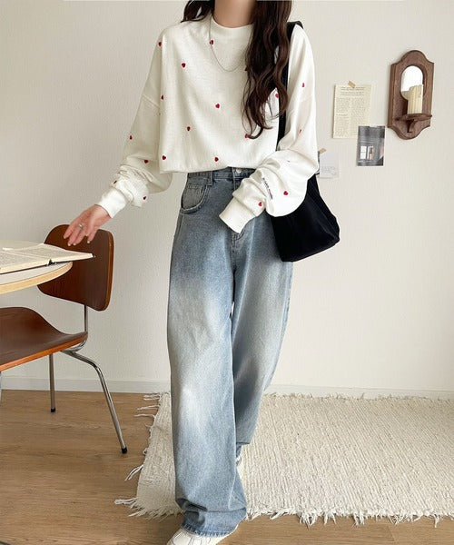 《JaVaジャバコラボ》“可愛い”がさりげなく溶け込む。袖ネーム付きミニハート総刺繍Tシャツ(長袖) jv1010498