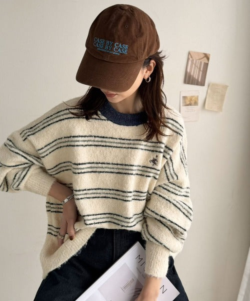 “配色”と“質感”で差をつける。胸刺繍ブークレー素材配色ボーダークルーネックニット（長袖） ce1240144