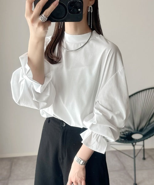 ひとさじの甘さ。微光沢仕立て、シルケット加工ハイネックキャンディスリーブTシャツ（長袖） ce1020306