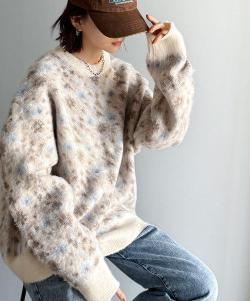 【classical origin】「ヴィンテージな存在感。」アンティークラグモチーフ柄ニットトップス（長袖）/Antique rug motif patterned knit ao1260469
