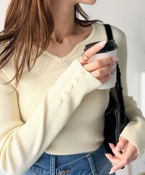 デコルテラインで魅せる♪カーヴィーネックリブニット（長袖） ce1020294