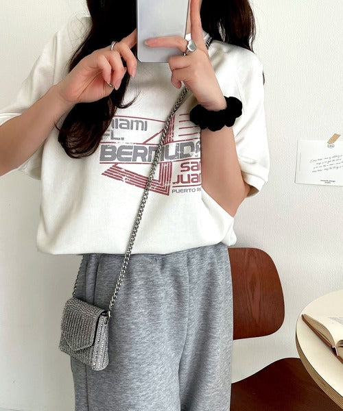 こなれカジュアルの新定番。前後2wayヴィンテージ風グラフィックプリント裏毛スウェットトップス（半袖） ce1260366