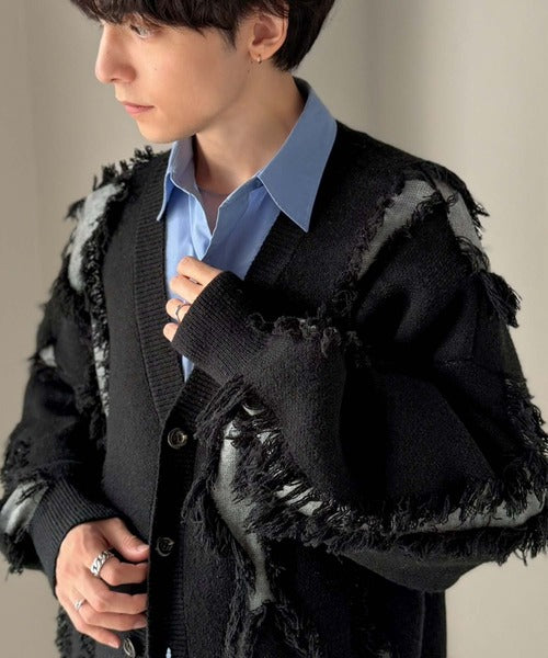《JaVaジャバコラボ》配色×フリンジ、圧倒的存在感。配色フリンジVネックニットカーディガン jm1260632