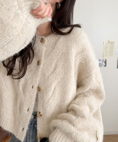 【mily bilet】今日はどっちで着る？気分で着回し自在。前後2way編地切り替えカーディガン (長袖) mi1029187
