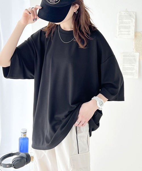艶感素材でゆったりな着心地。ダンボールビッグTシャツ ce1260189