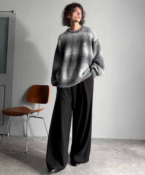 【Classical Origin】「質感で魅せる。」Gradient Boucle Knit Crew Neck Sweater／ブークレー素材グラデ―ションクルーネックセーター co0780013