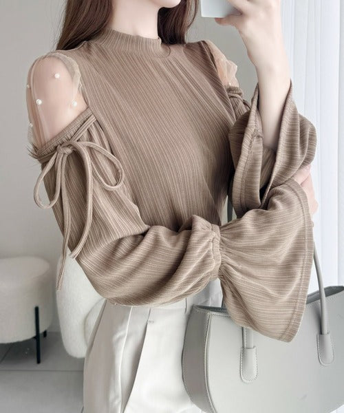 【mily bilet】どこから見ても胸キュンな贅沢デザイン。肩チュールシアーパール付きリブリボンカットソー mi1139043