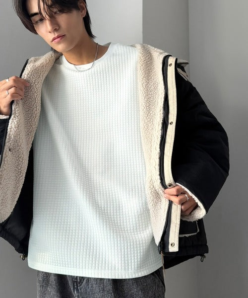 《JaVaジャバコラボ》シンプルなのに埋もれない、表情豊かな一着。ふくれジャガード オーバーサイズプルオーバー（長袖） jm1010693