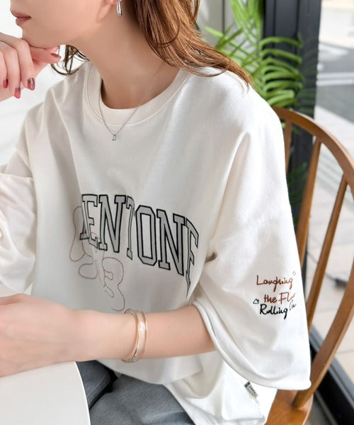 《JaVaジャバコラボ》【吸水速乾機能付き】Tシャツ派にこそ試してほしい！さらっと夏場も快適なカレッジロゴ 飛び刺繍 ミニ裏毛Tシャツ jo1150097