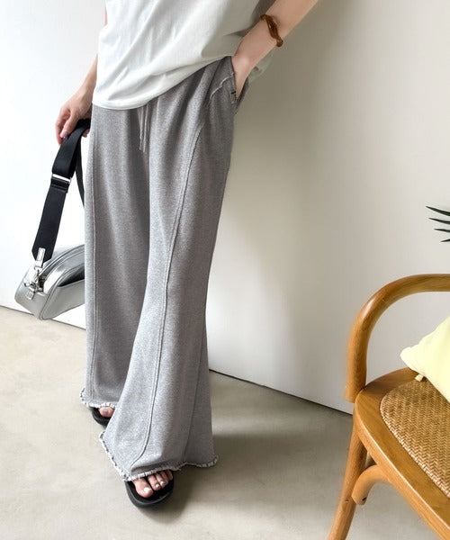 《JaVaジャバコラボ》ディティールで差が付く。裾クラッシュ裏毛美脚フレアパンツ jv1260452