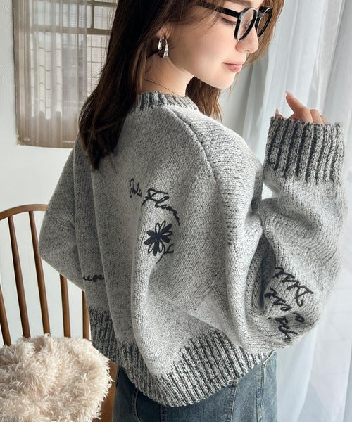 【mily bilet】大人の個性派ニット。ランダム刺繍クロップドニットプルオーバー mi1029088