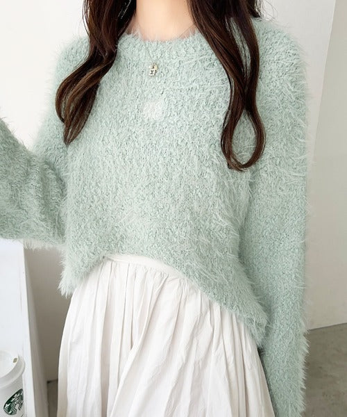 【mily bilet】愛され大人フェミニン。ポンポンフェザー胸刺繍ニット mi1029068