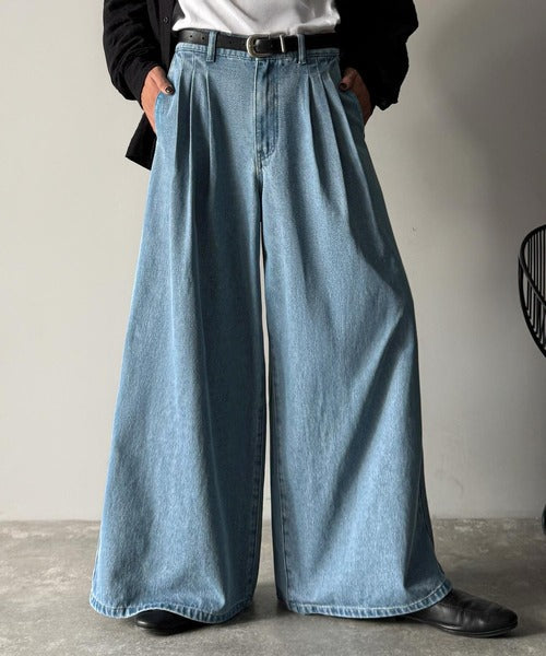 【Classical Origin】「贅沢シルエット。」3タックワイドデニムスラックス／Triple-Tuck Wide Denim Trousers co0900001