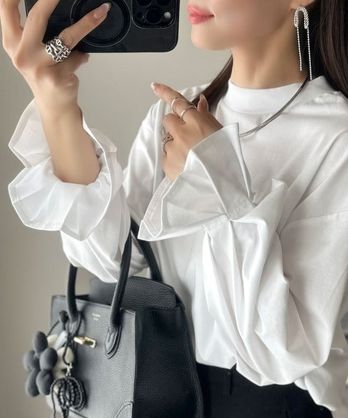 ひとさじの甘さ。微光沢仕立て、シルケット加工ハイネックキャンディスリーブTシャツ（長袖） ce1020306