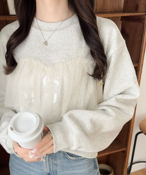 【mily bilet】おしゃれと快適さを同時に叶える。チュール切り替え箔プリント裏起毛スウェット mi1359002