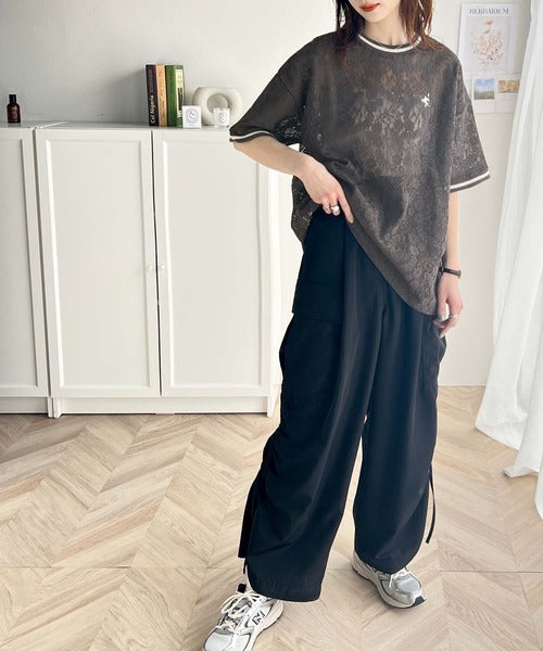 上品レース×スポーティMIXが旬。クロシェ風レースリブラインTシャツ。 ce1050163