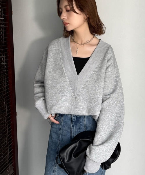 「大人の余裕感」をまとえる！Vネックダンボールカットソー（長袖） ce1110155