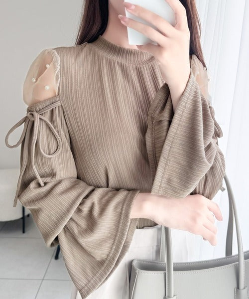 【mily bilet】どこから見ても胸キュンな贅沢デザイン。肩チュールシアーパール付きリブリボンカットソー mi1139043
